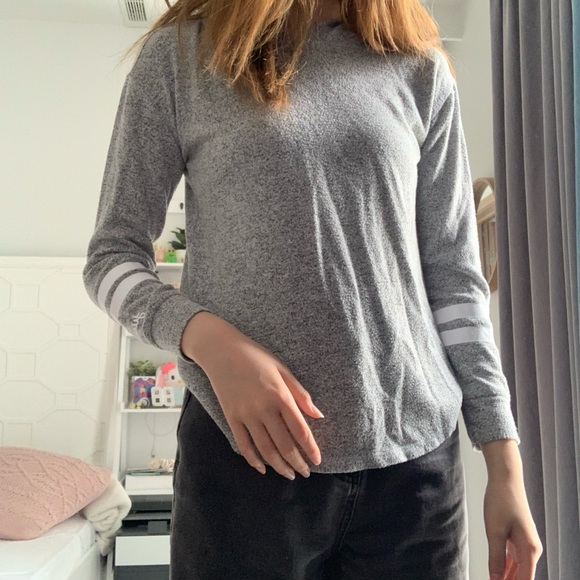 grey hoodie - Picture 3 of 4